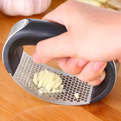 Garlic Press Stainless Steel & Foldable Handle