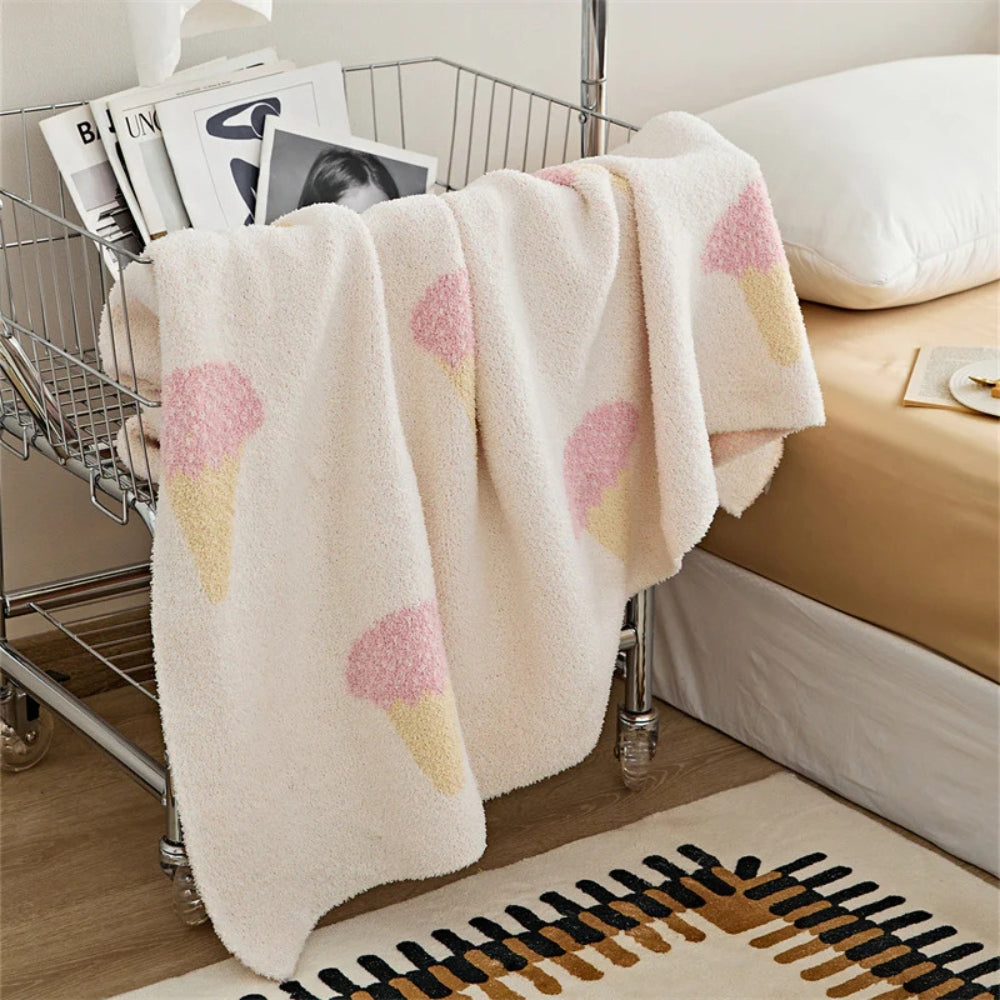 Knit Throw Blanket Ice Cream Pattern Velvety Microfiber OEKO-TEX