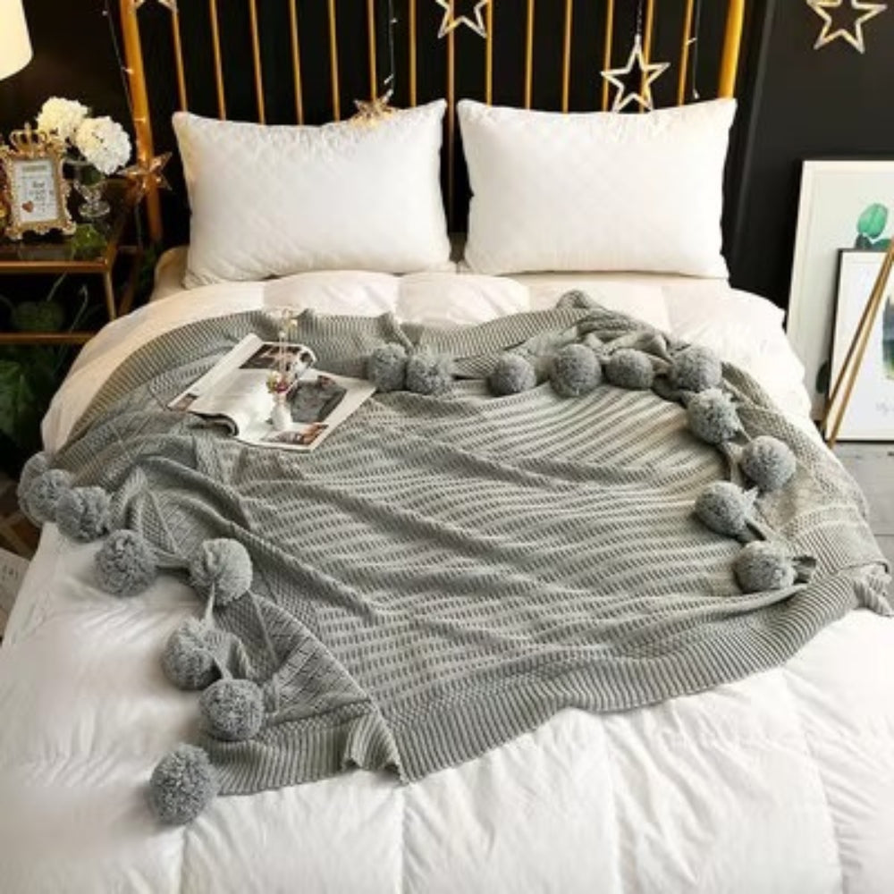 Knitted Throw Blanket Soft Microfiber & Oversized Pom-Poms
