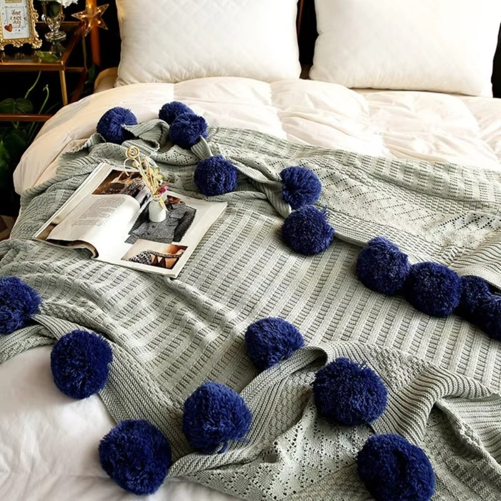 Knitted Throw Blanket Soft Microfiber & Oversized Pom-Poms