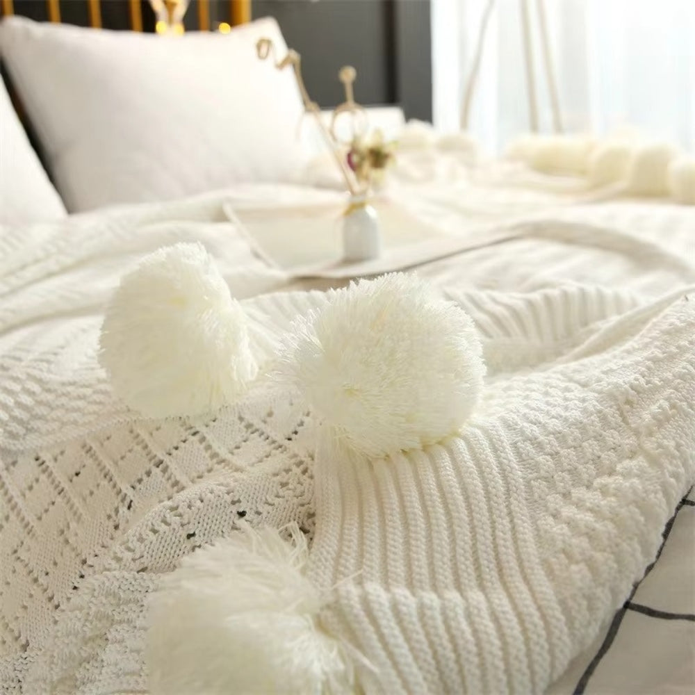 Knitted Throw Blanket Soft Microfiber & Oversized Pom-Poms