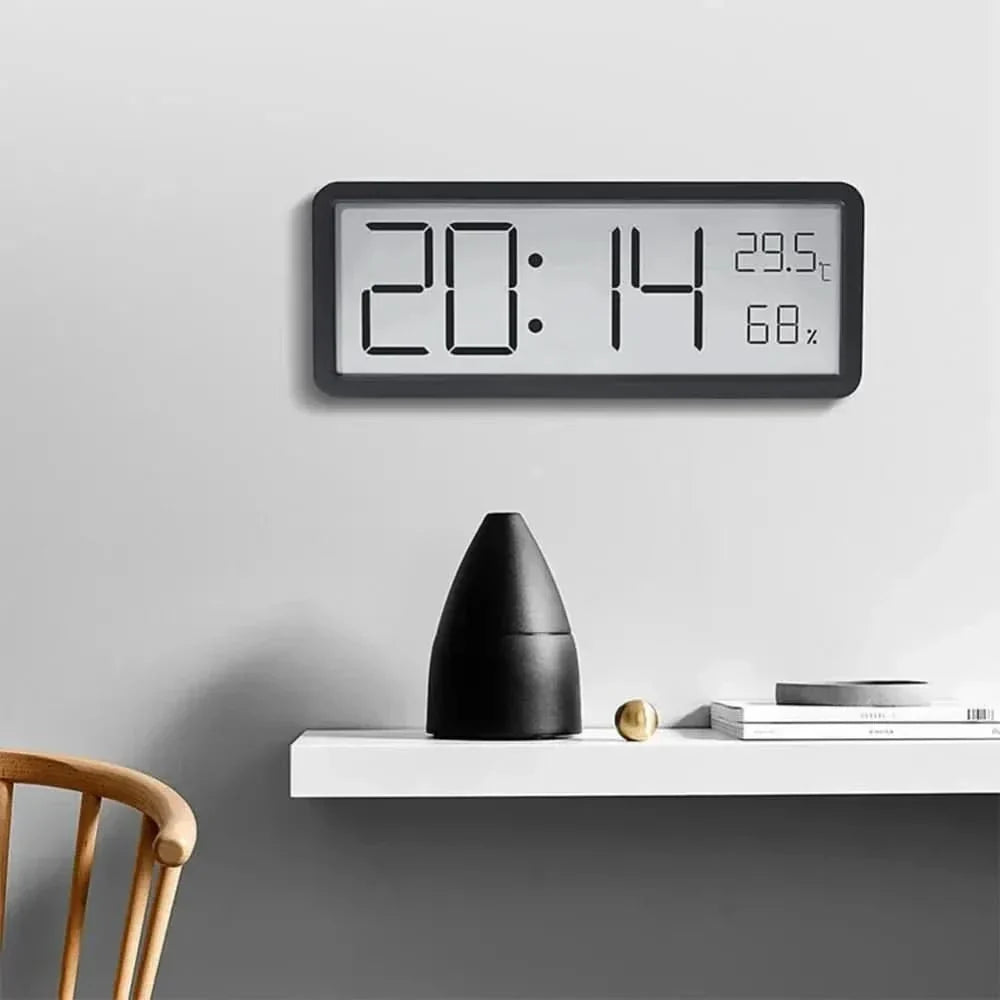 LED Wall Clock Large Digits Temperature & Humidity