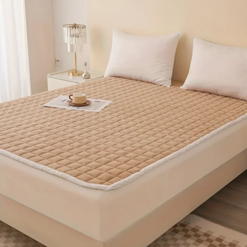 Mattress Protector Plush Milk Velvet Breathable & Lightweight