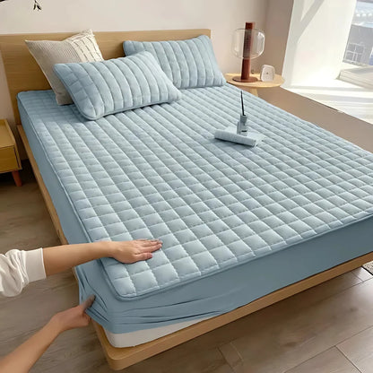 Mattress Protector Water-Resistant Quilted Breathable Machine-Washable Cover