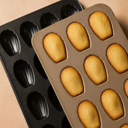 Mini Cake Mold Shell-Shaped Carbon Steel & Non-Stick