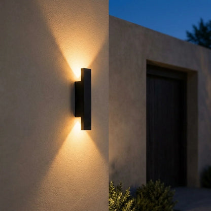 Outdoor Wall Light LED Up-And-Down IP65 Aluminum