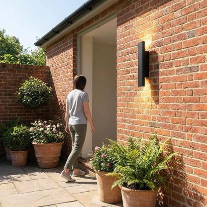 Outdoor Wall Light LED Up-And-Down IP65 Aluminum
