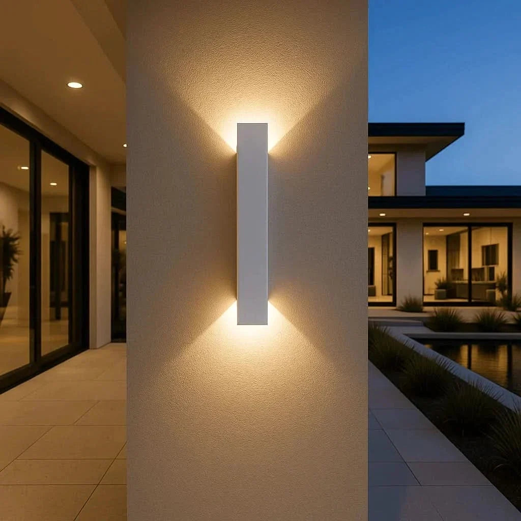 Outdoor Wall Light LED Up-And-Down IP65 Aluminum