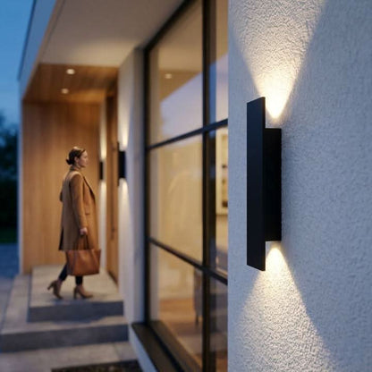 Outdoor Wall Light LED Up-And-Down IP65 Aluminum