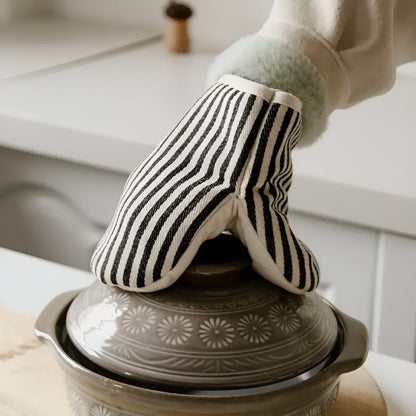 Oven Mitt Heat-Resistant Microfiber Hanging Loop