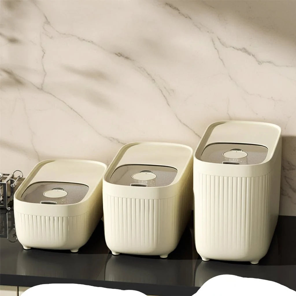 Pet Food Storage Container Airtight Locking Lid BPA-Free