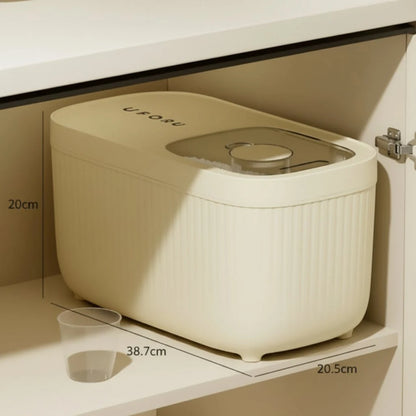 Pet Food Storage Container Airtight Locking Lid BPA-Free