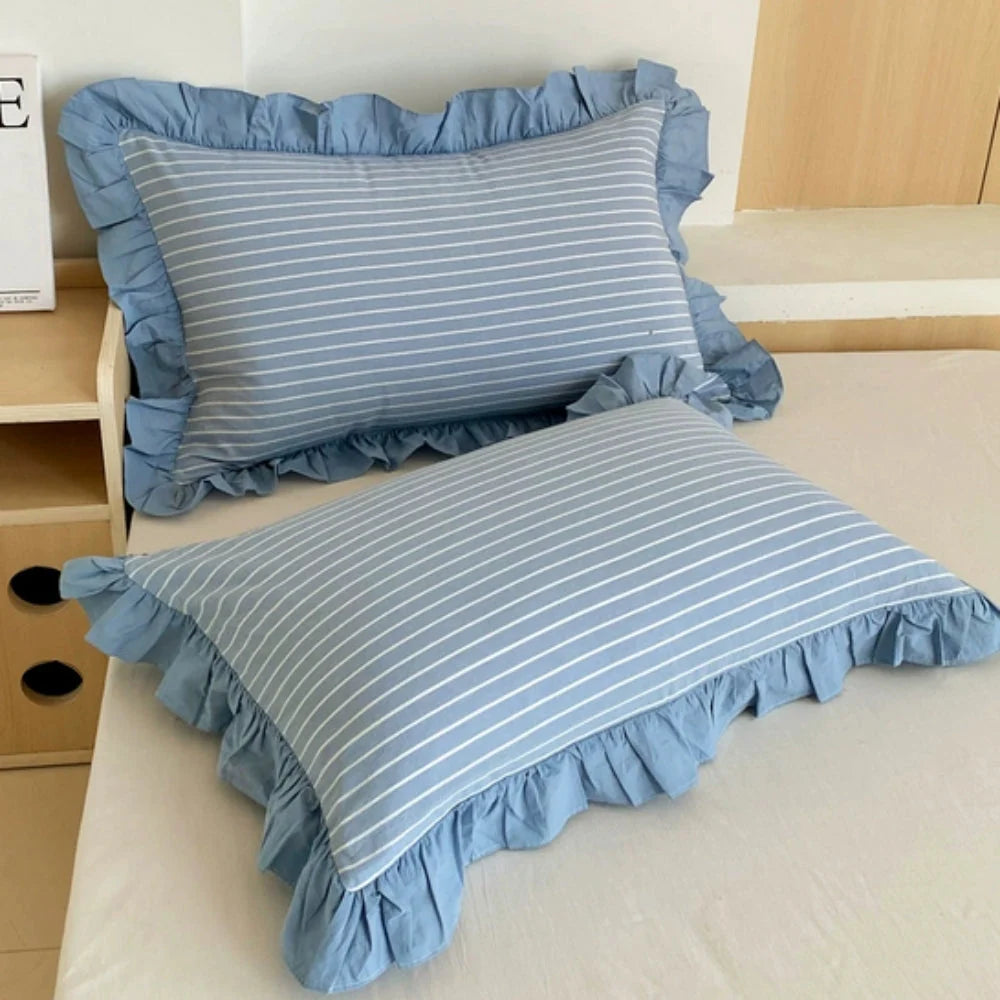 Pillowcase Striped Ruffled Lace Breathable Microfiber & Zipper Closure