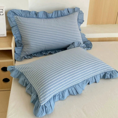 Pillowcase Striped Ruffled Lace Breathable Microfiber & Zipper Closure