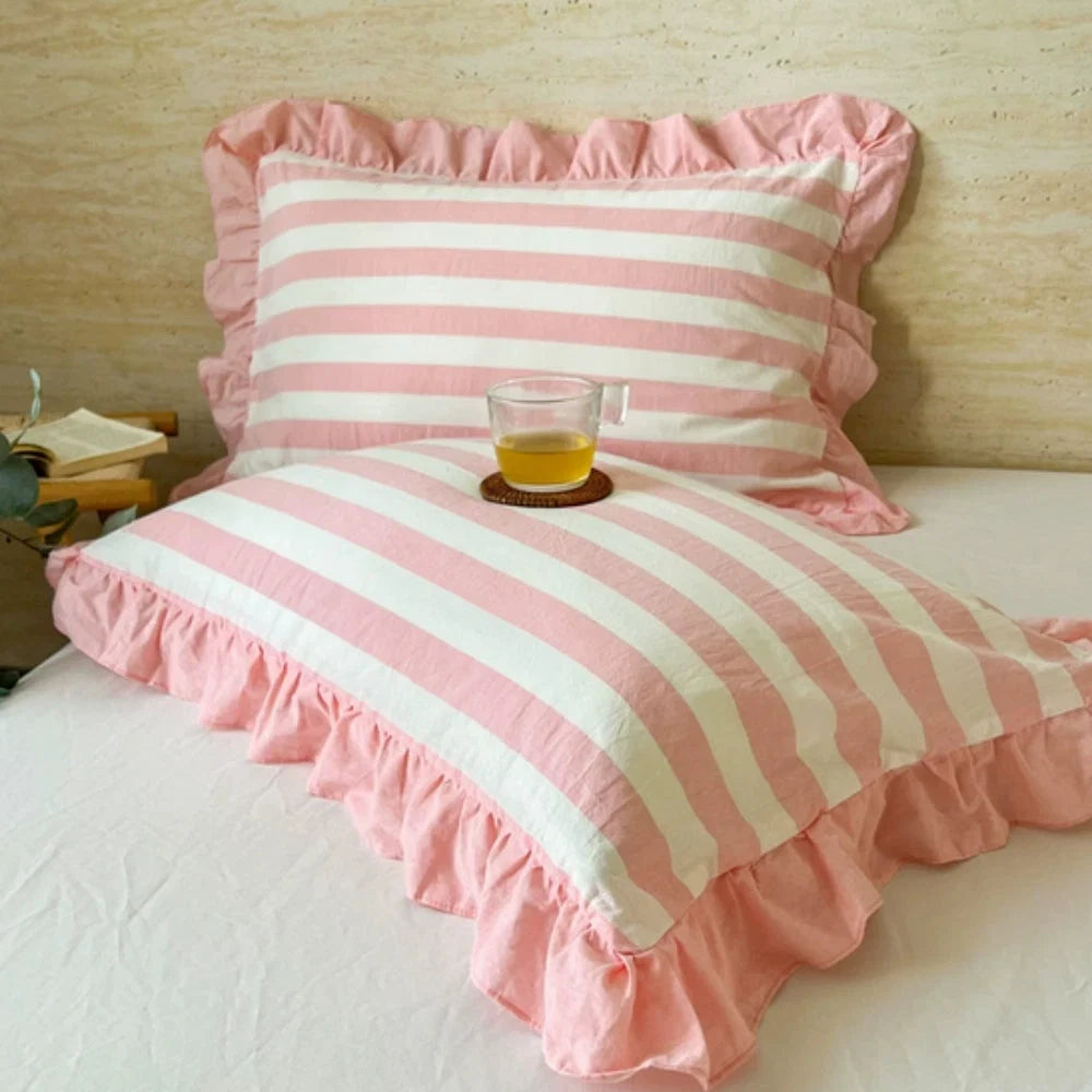 Pillowcase Striped Ruffled Lace Breathable Microfiber & Zipper Closure