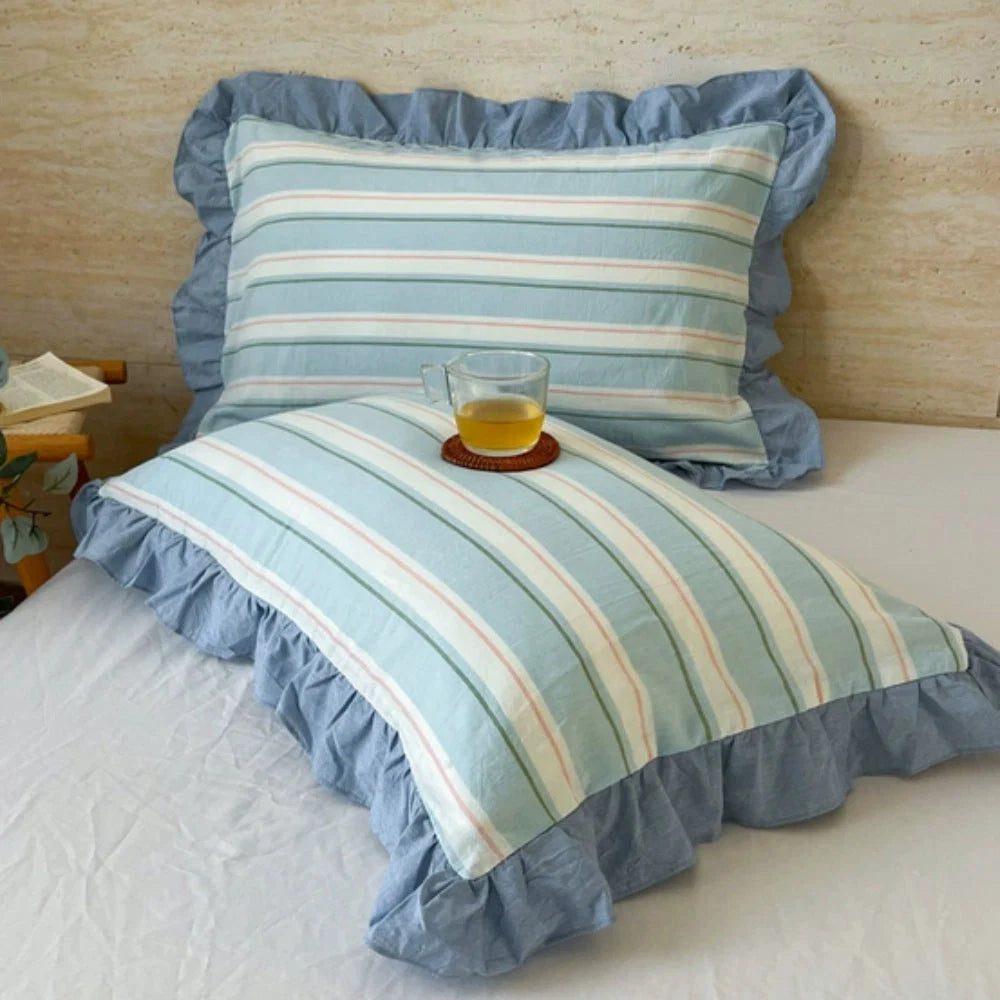 Pillowcase Striped Ruffled Lace Breathable Microfiber & Zipper Closure