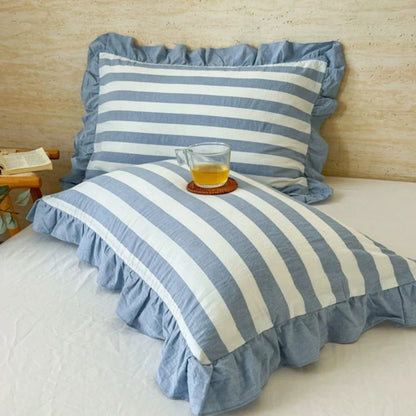 Pillowcase Striped Ruffled Lace Breathable Microfiber & Zipper Closure