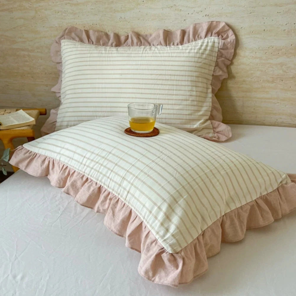 Pillowcase Striped Ruffled Lace Breathable Microfiber & Zipper Closure