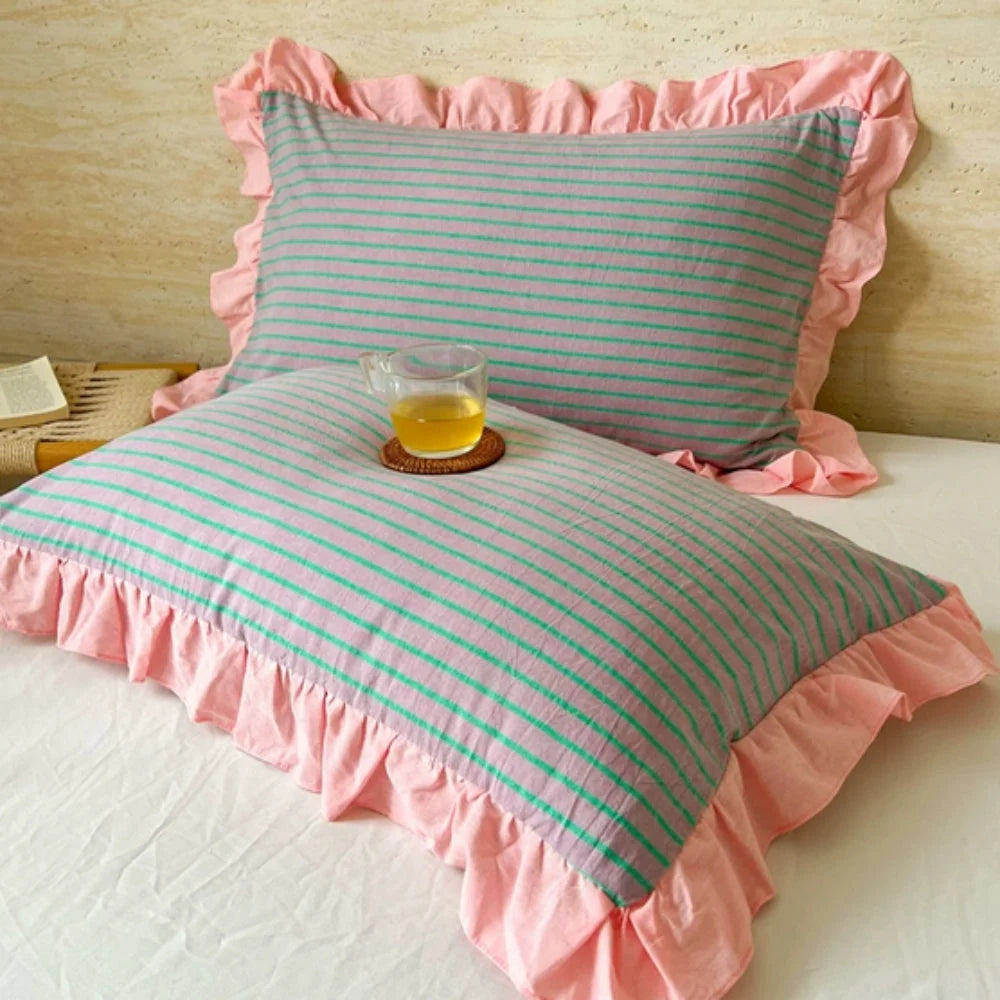 Pillowcase Striped Ruffled Lace Breathable Microfiber & Zipper Closure