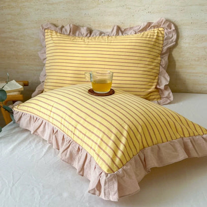 Pillowcase Striped Ruffled Lace Breathable Microfiber & Zipper Closure