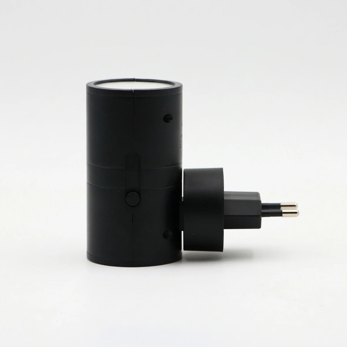 Plug-In Wall Light Day-Night Sensor & Dimmable Warm LED