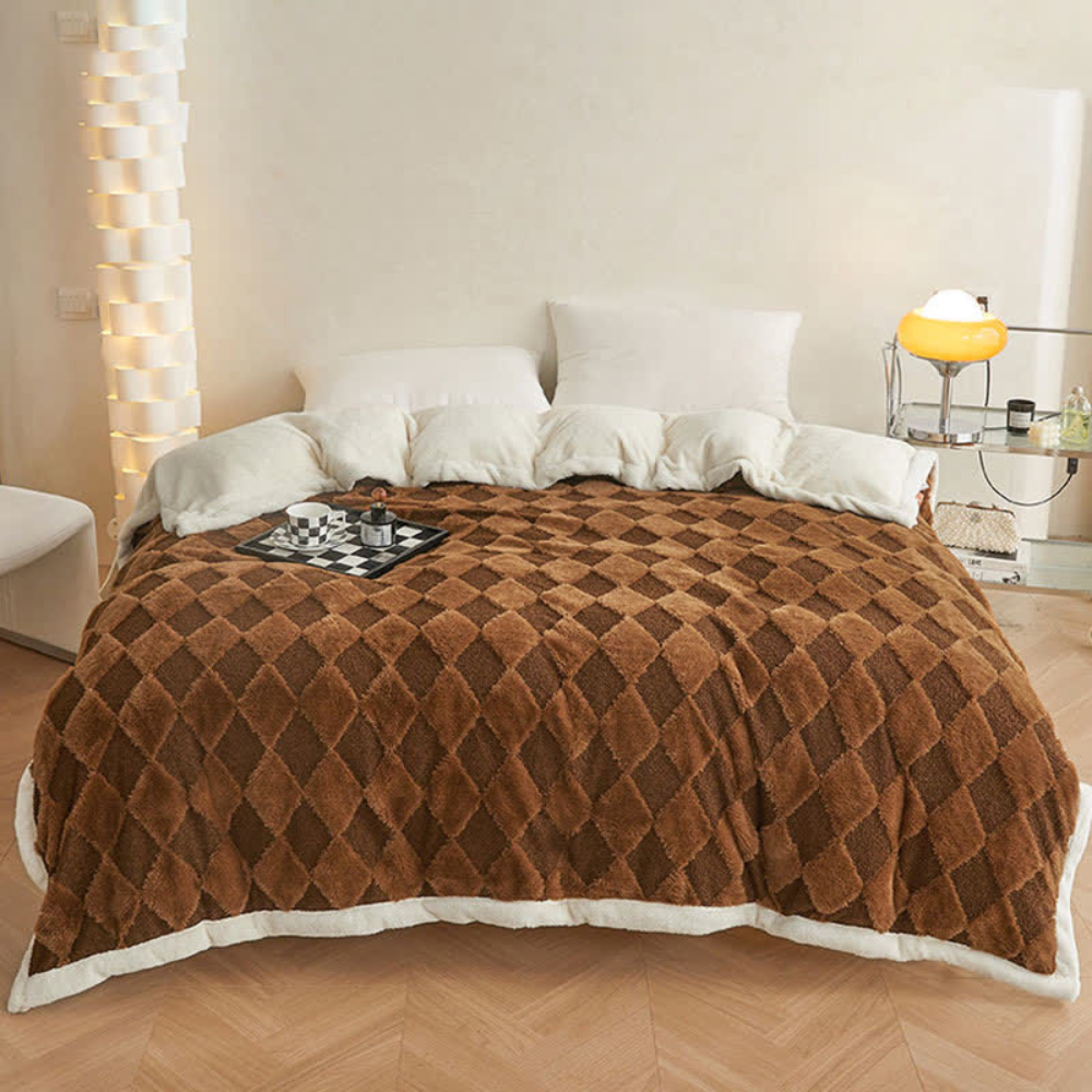 Plush Blanket Soft Microfiber Raised Diamond Pattern