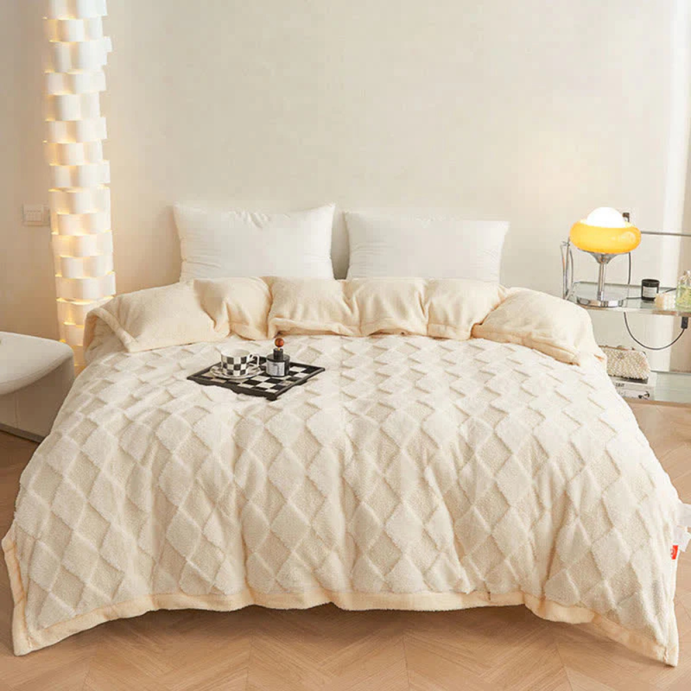 Plush Blanket Soft Microfiber Raised Diamond Pattern