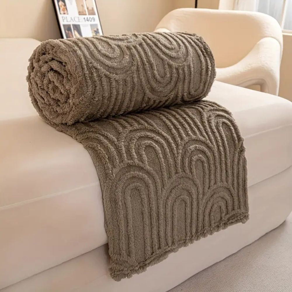 Plush Throw Blanket Raised Arch Microfiber Blend Lightweight