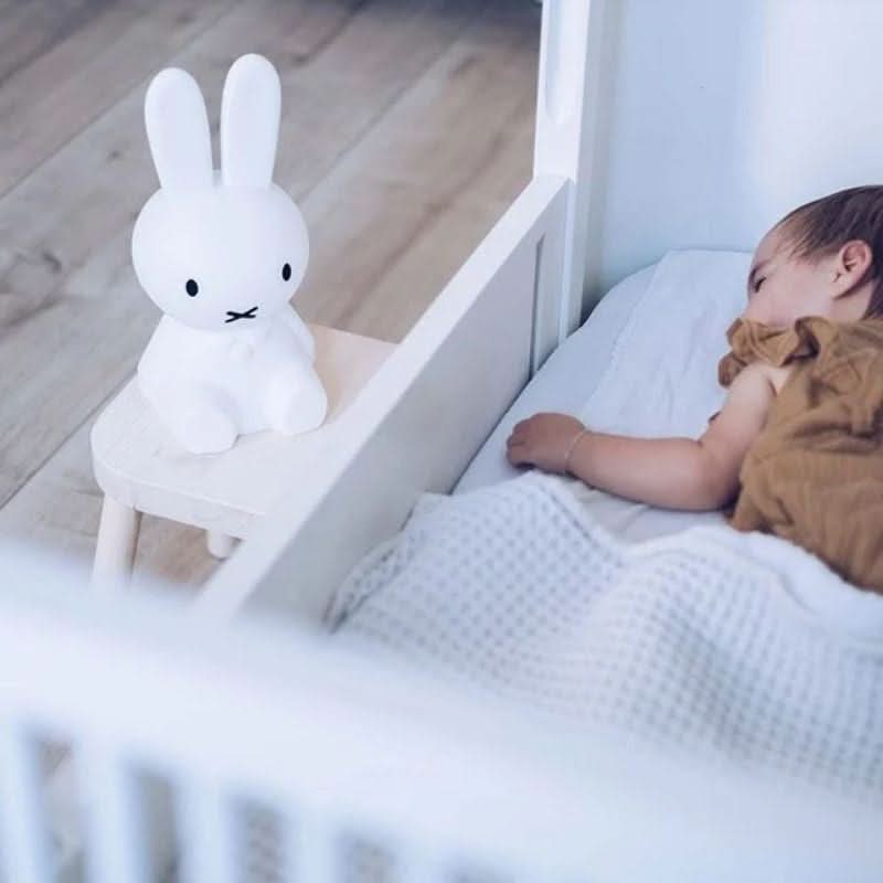 Rabbit Figurine Lamp Soft Warm Glow Compact Decorative Accent