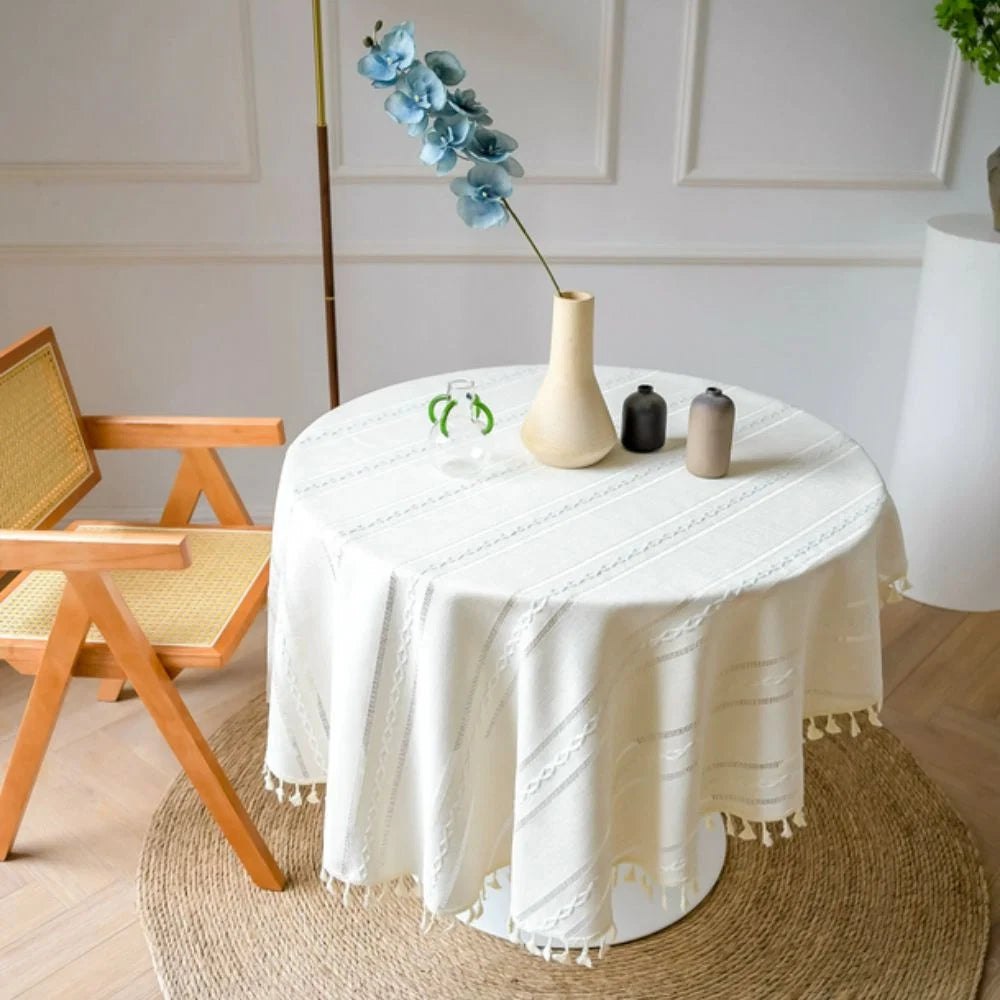 Round Tablecloth Leaf Embroidery Microfiber Machine Washable & Quick-Drying