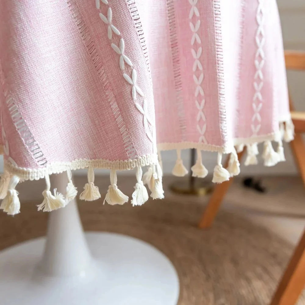 Round Tablecloth Leaf Embroidery Microfiber Machine Washable & Quick-Drying