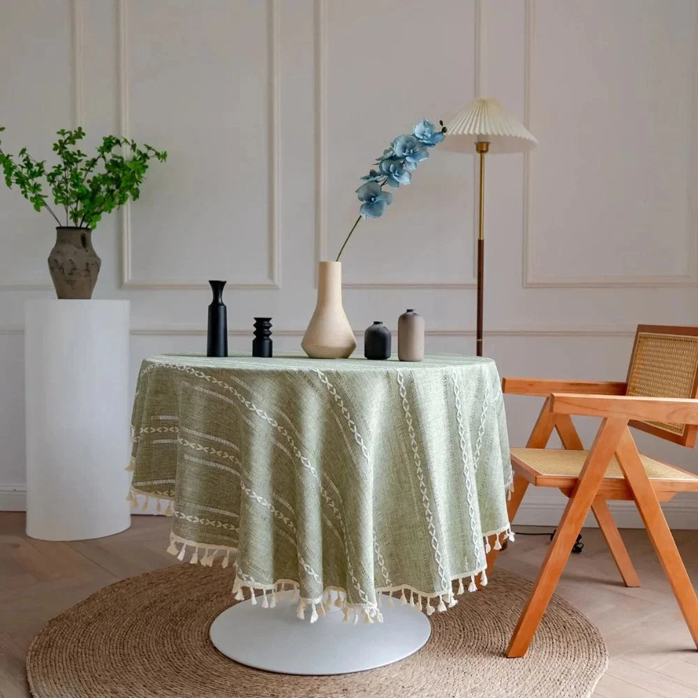 Round Tablecloth Leaf Embroidery Microfiber Machine Washable & Quick-Drying