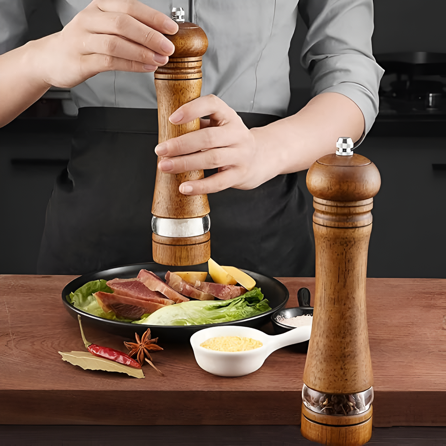 Salt & Pepper Grinder Set Natural Oak Adjustable Grind