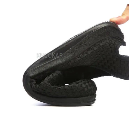 Sandals Extra-Wide Toe Box Adjustable Straps Cushioned Sole
