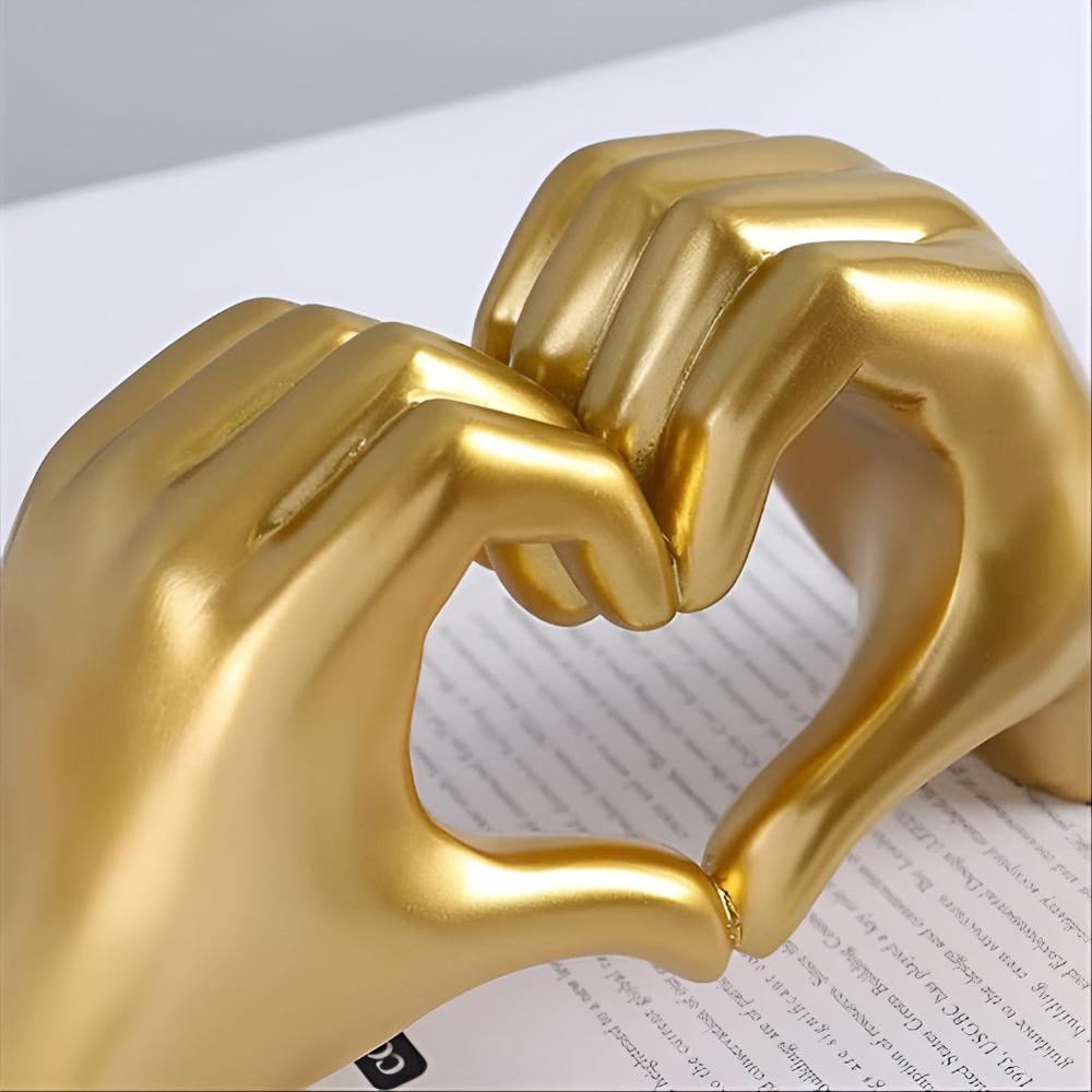 Sculpture Heart-Hand Gesture Durable Multiple Colors