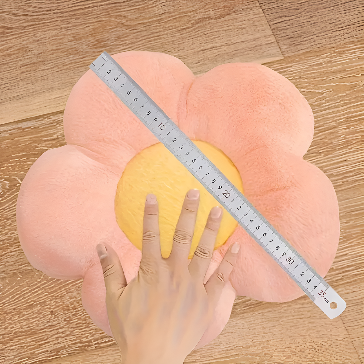Seat Cushion Flower-Shaped Plush Easy Care
