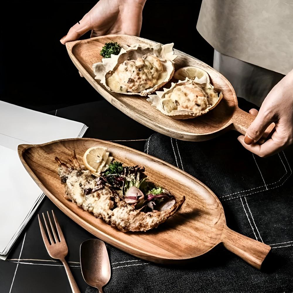 Serving Plate Leaf-Shaped Natural Wood