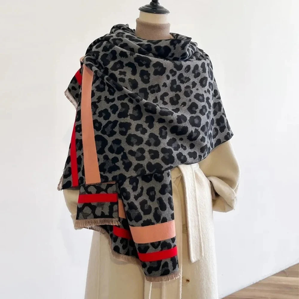 Shawl Scarf Reversible Wool-Blend Jacquard