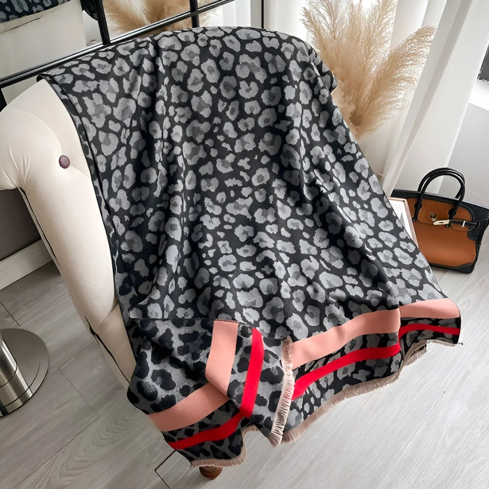 Shawl Scarf Reversible Wool-Blend Jacquard