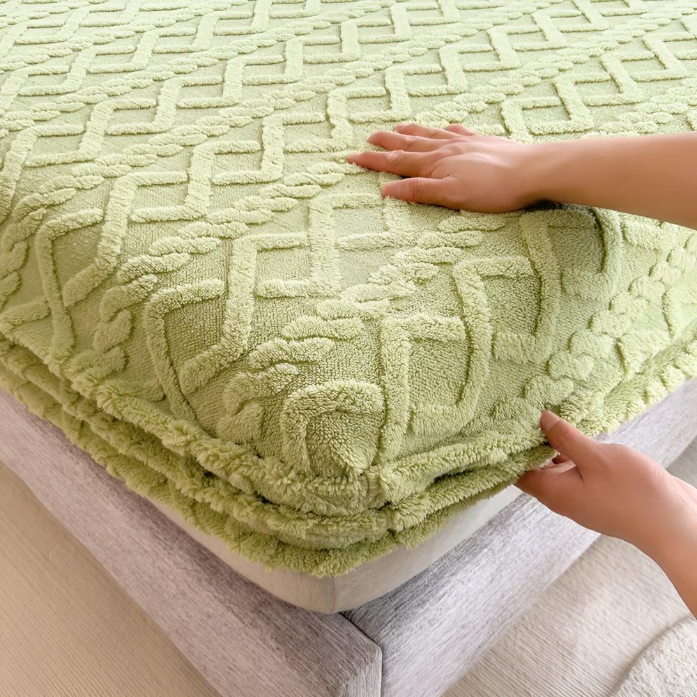 Sheet Set Velvet & Sherpa Quilted Deep Pockets