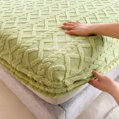 Sheet Set Velvet & Sherpa Quilted Deep Pockets