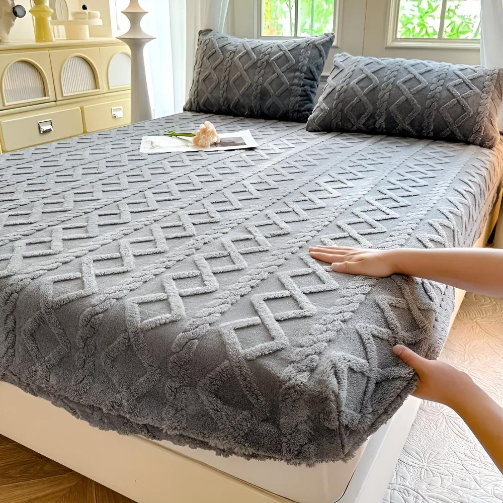 Sheet Set Velvet & Sherpa Quilted Deep Pockets
