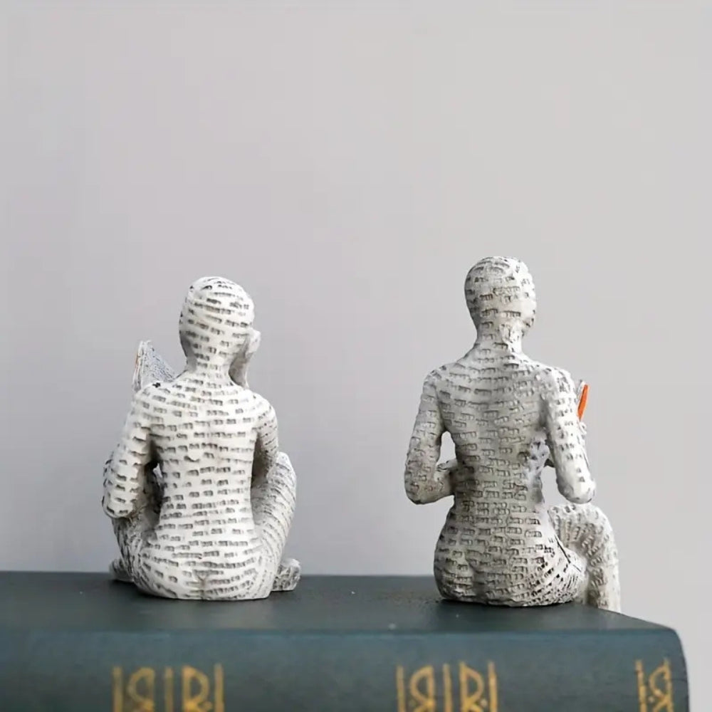 Shelf Decoration Resin Seated & Reflective Styles