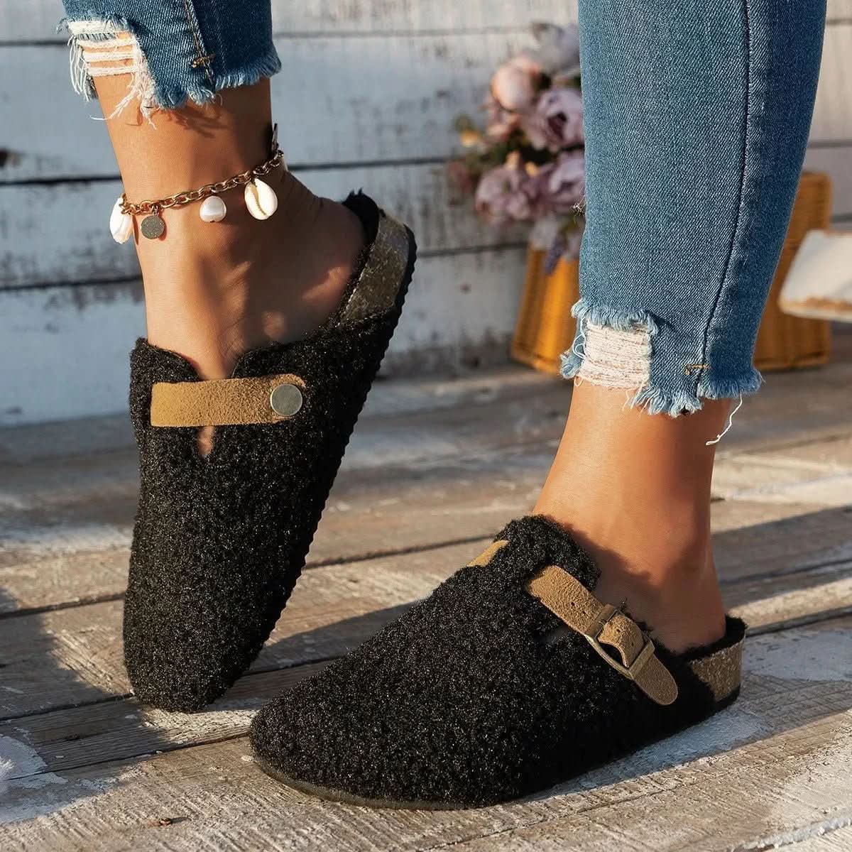 Slip-On Slippers Lambswool-Like Lining & Non-Slip Rubber Sole