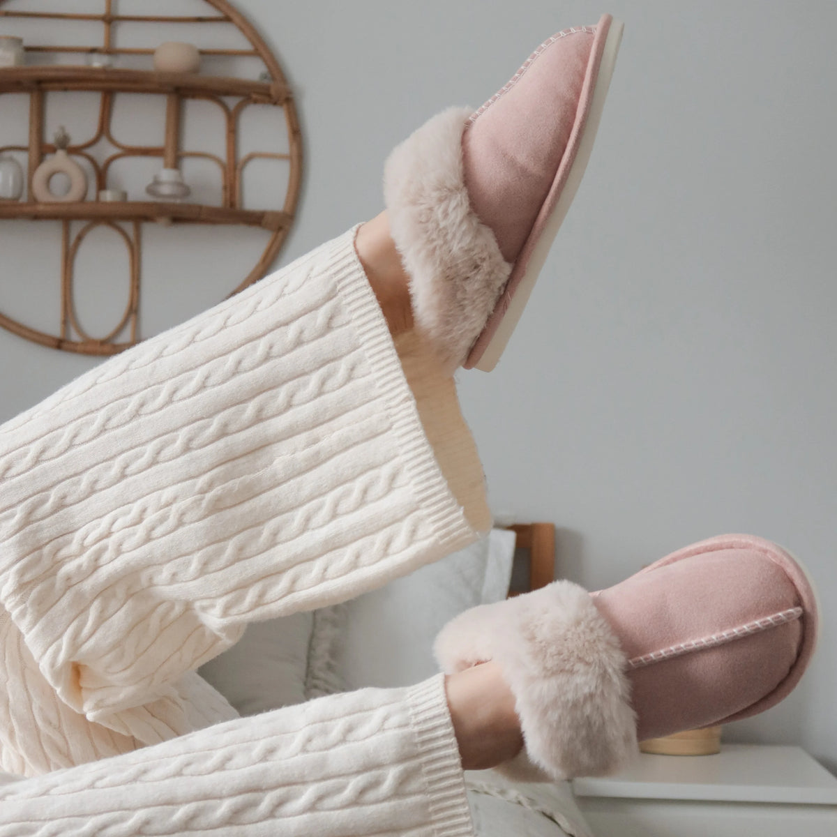 Slippers Faux Fur Upper Rubber Sole Slip-On Design