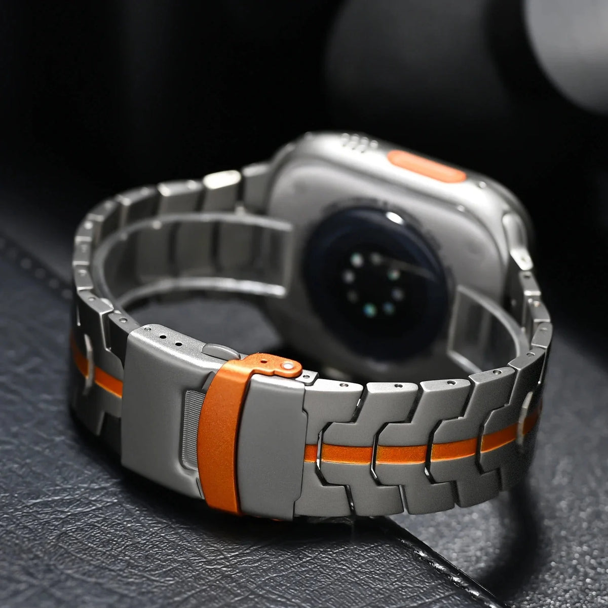 Smartwatch Band Titanium Quick-Release Hypoallergenic Clasp