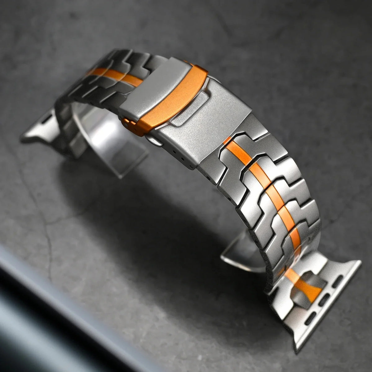 Smartwatch Band Titanium Quick-Release Hypoallergenic Clasp