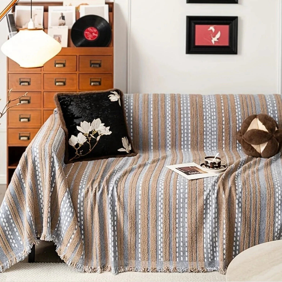 Sofa Cover Plush Microfiber Non-Slip & Pet-Friendly