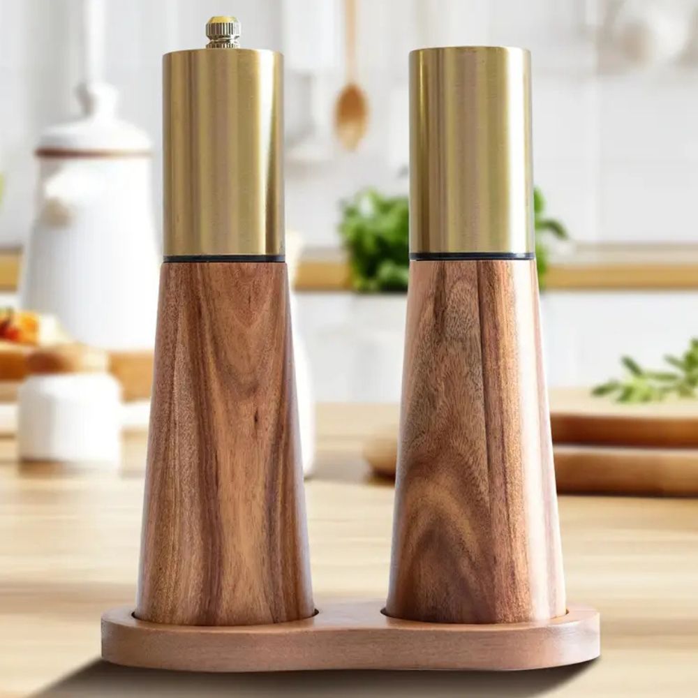 Spice Grinder Wooden Body Stainless Steel Top Adjustable Grind