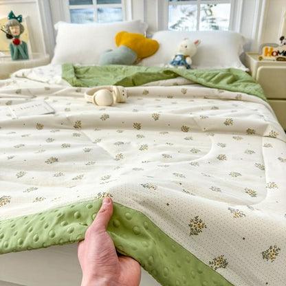Summer Blanket Lightweight Breathable Floral Print